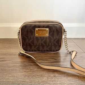 Michael Kors Logo Crossbody